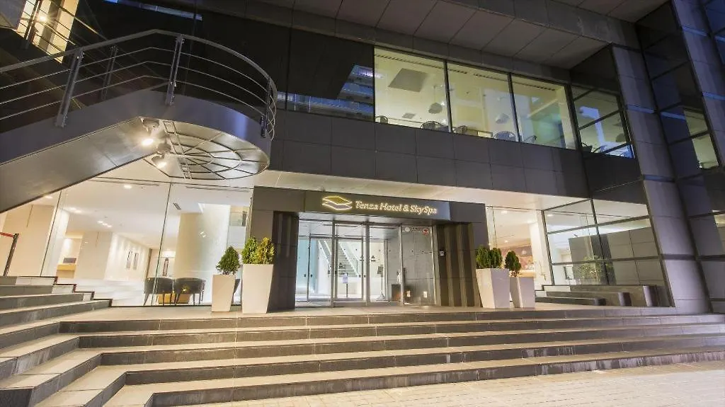Tenza Hotel And Skyspa At Sapporo Central